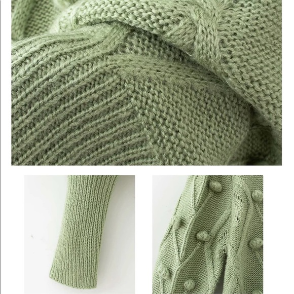 Keylie Pom Oversized Knitted Turtleneck Sweater - Picture 7 of 8